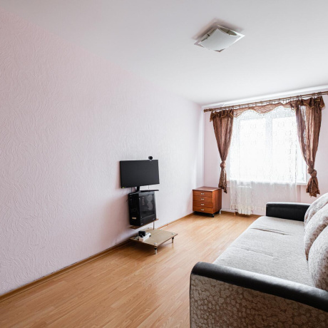 Фотография 2-комнатная квартира по адресу Карвата ул., д. 64 - фото 10