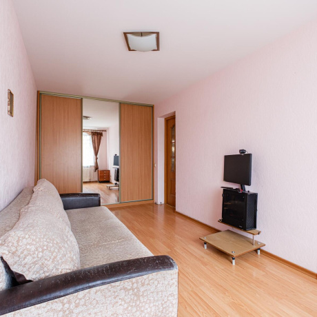 Фотография 2-комнатная квартира по адресу Карвата ул., д. 64 - фото 11