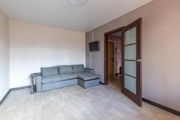 2-комнатная квартира по адресу Независимости просп., д. 151 к. 1 - фото 9