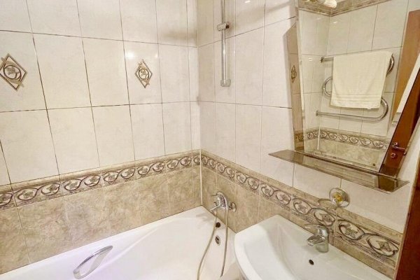 3-комнатная квартира по адресу Рокоссовского просп., д. 12 к. 1 - фото 10