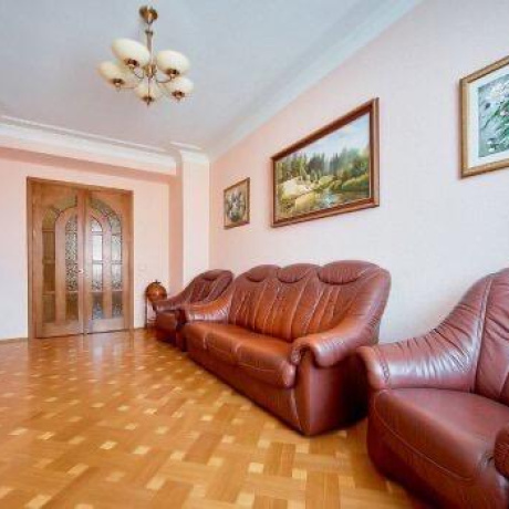 Фотография 4-комнатная квартира по адресу Кирова ул., д. 3 - фото 4