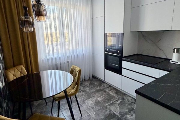 3-комнатная квартира по адресу Победителей просп., д. 95 к. 1 - фото 2