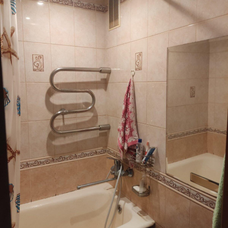 Фотография 3-комнатная квартира по адресу Космонавтов ул., д. 5 к. 1 - фото 12