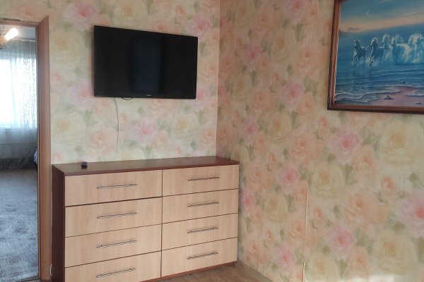 3-комнатная квартира по адресу Космонавтов ул., д. 5 к. 1 - фото 11