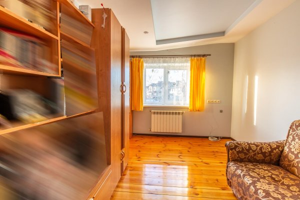 2-комнатная квартира по адресу Кольцова ул., д. 125 - фото 6