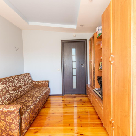 Фотография 2-комнатная квартира по адресу Кольцова ул., д. 125 - фото 7