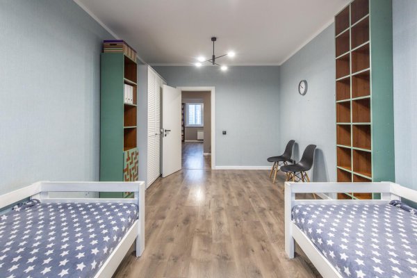 4-комнатная квартира по адресу Нарочанская ул., д. 4 - фото 10