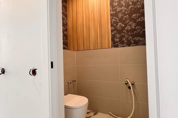 3-комнатная квартира по адресу Леонида Щемелёва ул., д. 16 - фото 8