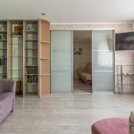 Фотография 4-комнатная квартира по адресу Притыцкого ул., д. 138 - фото 6