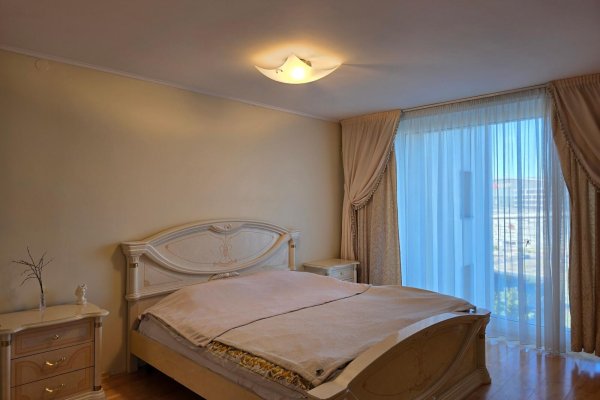 4-комнатная квартира по адресу Победителей просп., д. 73 к. 1 - фото 6