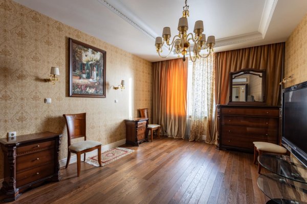 3-комнатная квартира по адресу Пионерская ул., д. 34 - фото 10