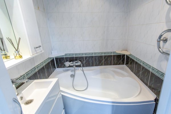2-комнатная квартира по адресу Плеханова ул., д. 121 - фото 12