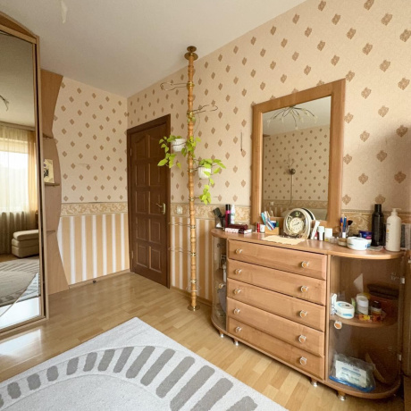 Фотография 4-комнатная квартира по адресу Звязда газеты просп., д. 23 - фото 3