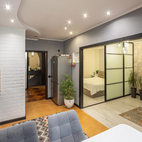 Фотография 2-комнатная квартира по адресу Дзержинского просп., д. 131 - фото 5