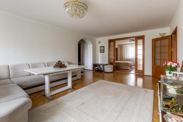 5+ -комнатная квартира по адресу Пономаренко ул., д. 54 - фото 4