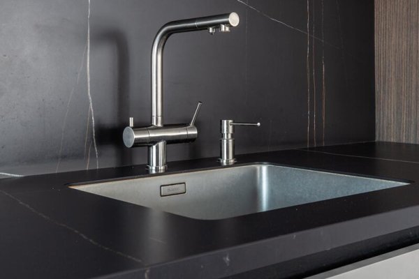 3-комнатная квартира по адресу Макаенка ул., д. 12 к. В - фото 10