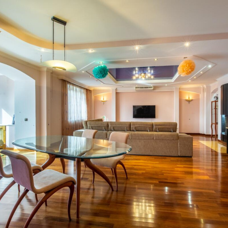 Фотография 5+ -комнатная квартира по адресу Грибоедова ул., д. 4 - фото 4