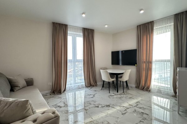 3-комнатная квартира по адресу Леонида Щемелёва ул., д. 26 - фото 2