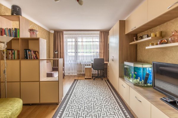 1-комнатная квартира по адресу Киреева ул., д. 11 - фото 12