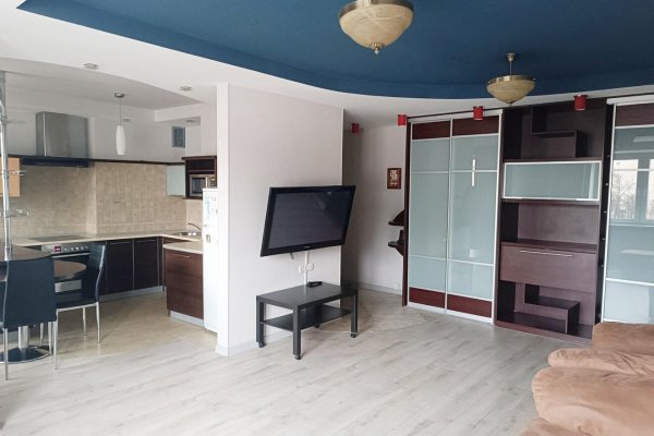 3-комнатная квартира по адресу Фабричная ул., д. 30 - фото 4