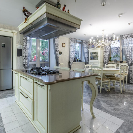 Фотография 4-комнатная квартира по адресу Баторинский пер., д. 6 - фото 20