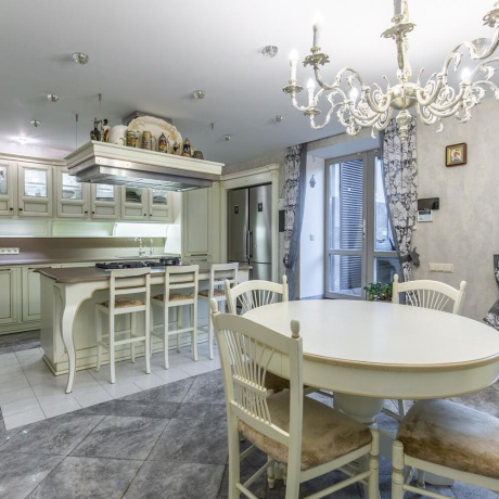 Фотография 4-комнатная квартира по адресу Баторинский пер., д. 6 - фото 19