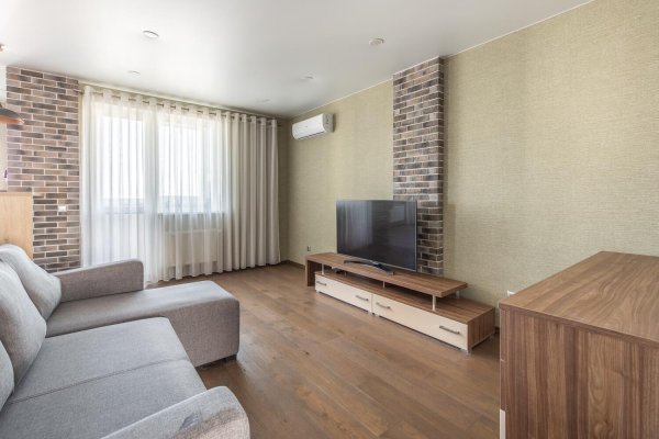 2-комнатная квартира по адресу Дзержинского просп., д. 15 - фото 7