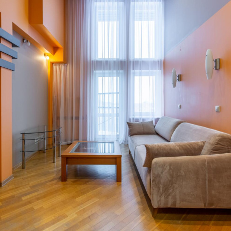 Фотография 5+ -комнатная квартира по адресу Бурдейного ул., д. 14 - фото 1