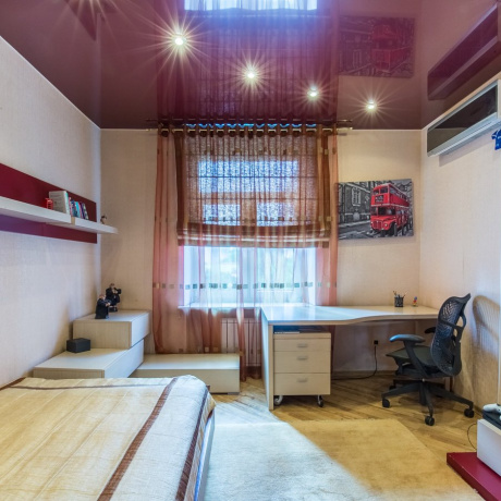 Фотография 4-комнатная квартира по адресу Маяковского ул., д. 160 - фото 10