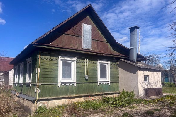 Продается дом г. Заславль, Белова ул. - фото 1