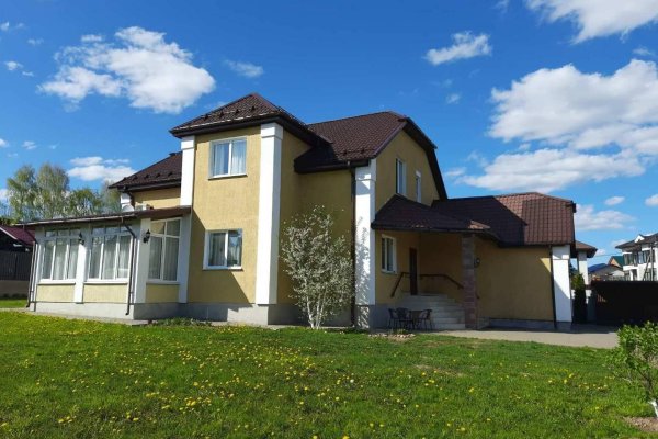 Продается коттедж д. Боровляны, Озерная ул. - фото 1