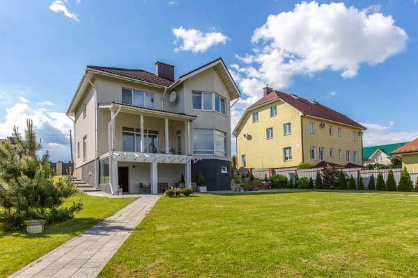Продается коттедж д. Тарасово, Радужная ул. - фото 1