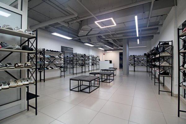 Продается торговое помещение по адресу г. Минск, Мстиславца ул., д. 8 - фото 1