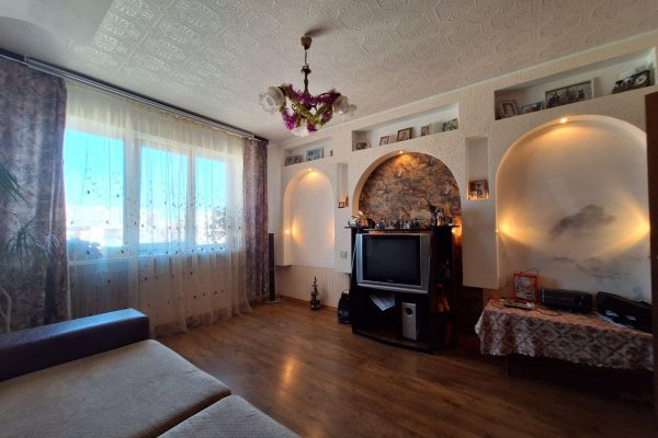 3-комнатная квартира по адресу Пуховичская ул., д. 14 - фото 1