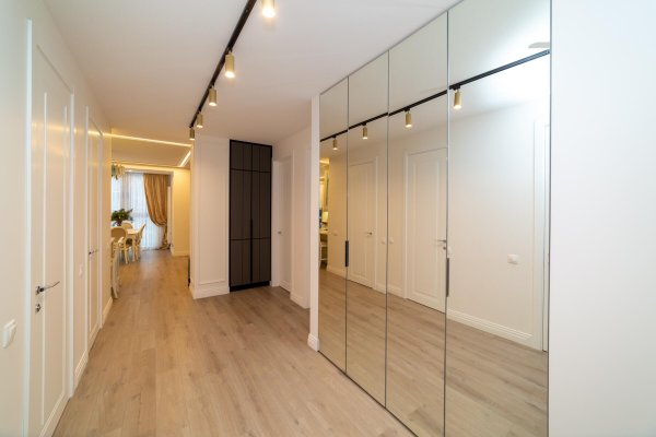 3-комнатная квартира по адресу Победителей просп., д. 135 к. В - фото 14
