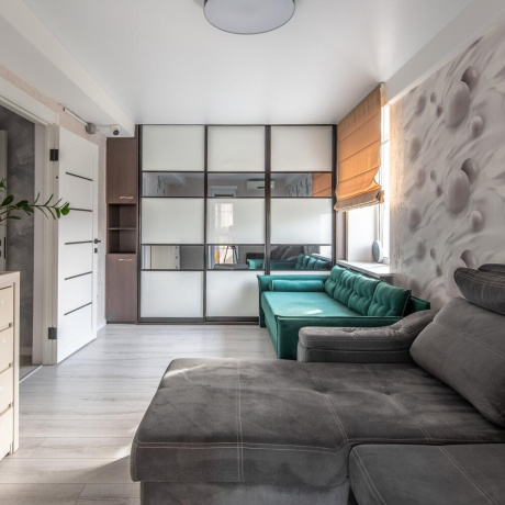 Фотография 2-комнатная квартира по адресу Карского ул., д. 3 - фото 1