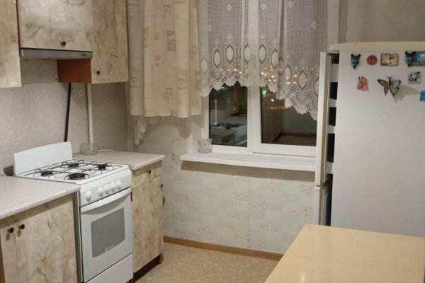2-комнатная квартира по адресу Нестерова ул., д. 60 - фото 1
