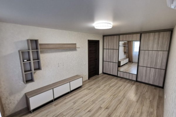 2-комнатная квартира по адресу Партизанский просп., д. 32 к. 2 - фото 1