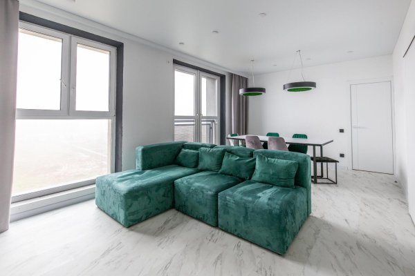 3-комнатная квартира по адресу Лейтенанта Кижеватова ул., д. 3 к. В - фото 1