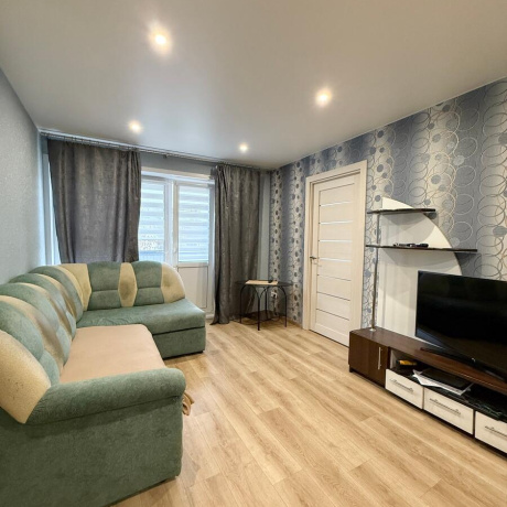 Фотография 3-комнатная квартира по адресу Осипенко ул., д. 32 - фото 1