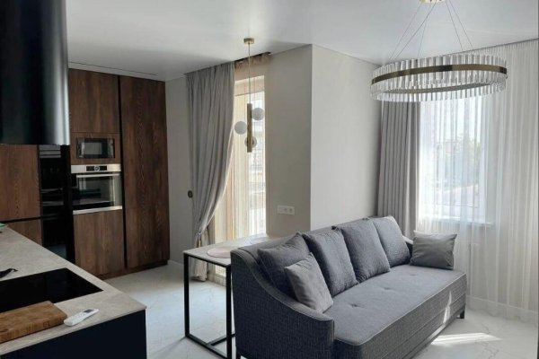 3-комнатная квартира по адресу Жуковского ул., д. 16 - фото 1