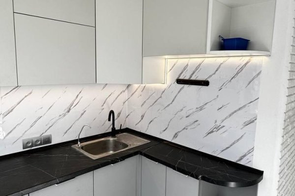 4-комнатная квартира по адресу Ландера ул., д. 72 к. 1 - фото 1