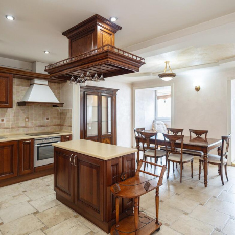 Фотография 4-комнатная квартира по адресу Сурганова ул., д. 27 - фото 1