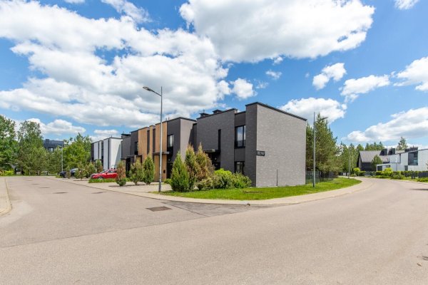 Продается таунхаус аг. Колодищи, Черничный проезд - фото 2