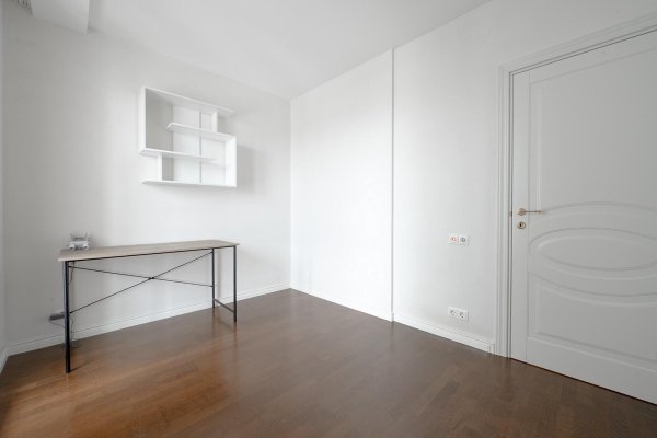 4-комнатная квартира по адресу Машерова просп., д. 43 - фото 6