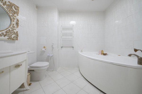 4-комнатная квартира по адресу Машерова просп., д. 43 - фото 19