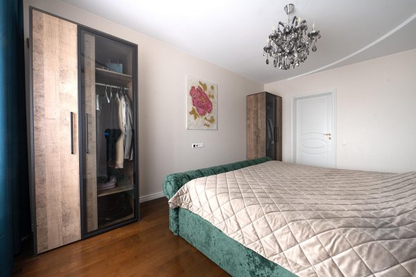 4-комнатная квартира по адресу Машерова просп., д. 43 - фото 8