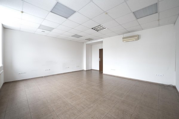 Продается офисное помещение по адресу г. Минск, Коласа ул., д. 37 - фото 4