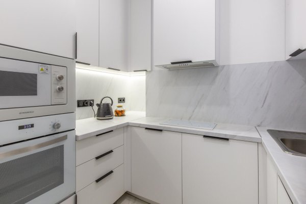 3-комнатная квартира по адресу Лейтенанта Кижеватова ул., д. 3 к. В - фото 7