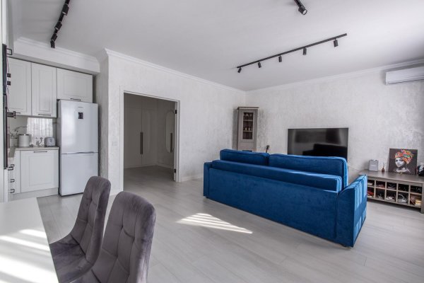 2-комнатная квартира по адресу Богдановича ул., д. 144 - фото 8